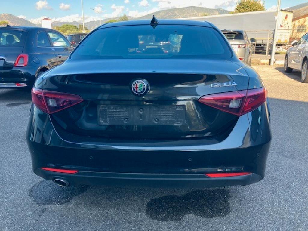 Alfa Romeo Giulia 2.2 Turbodiesel 160 CV AT8 Business