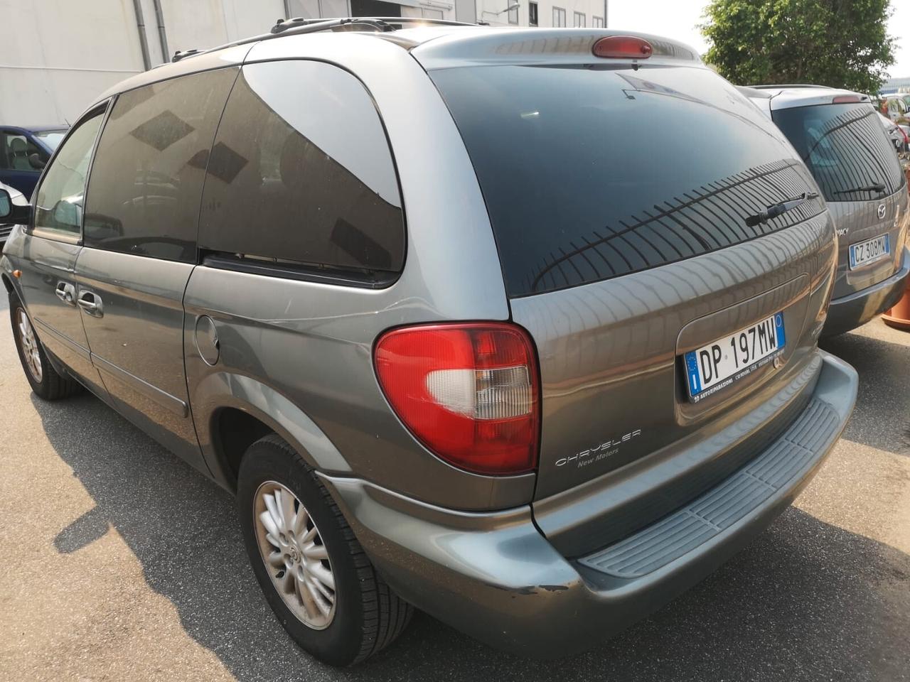 Chrysler Voyager Grand Voyager 2.8 CRD DPF Limited