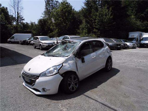 Peugeot 208 1.6 e-HDi 115 CV 5 PORTE START & STOP