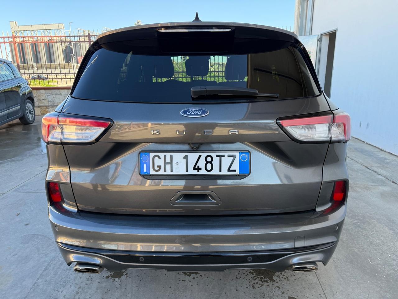 Ford Kuga 1.5 120 CV ST-Line X 2022 leggi descrizione