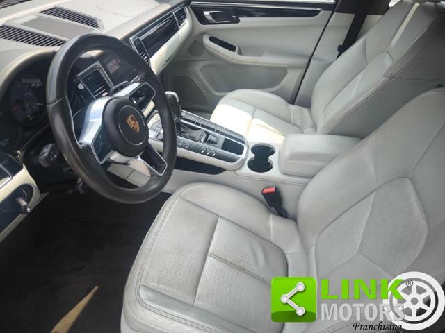 PORSCHE Macan S