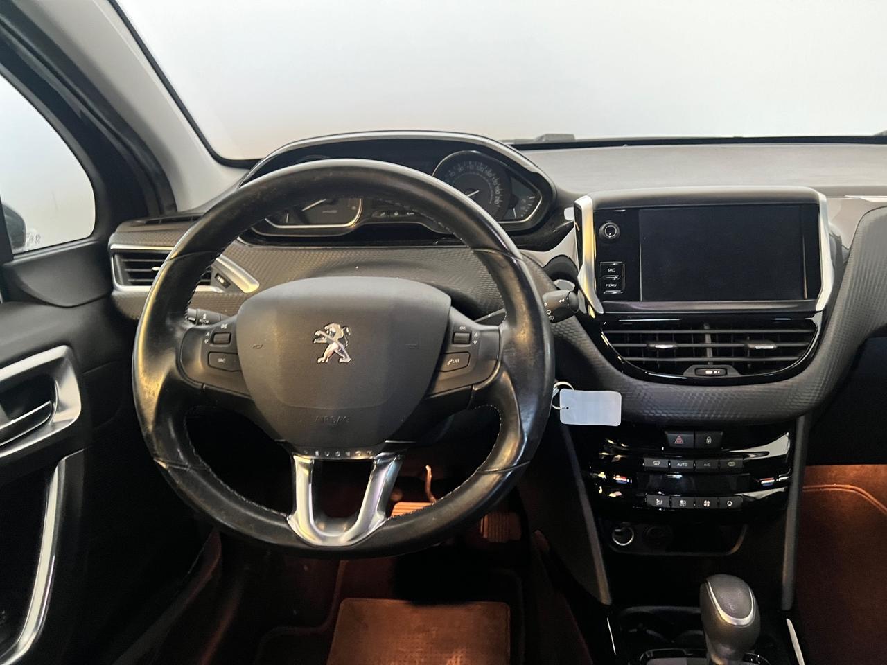 Peugeot 2008 BlueHDi 100 S&S Allure