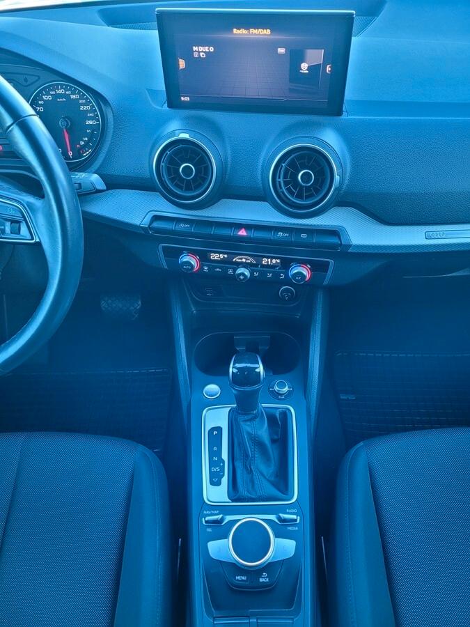 Audi Q2 30 TDI S line Edition