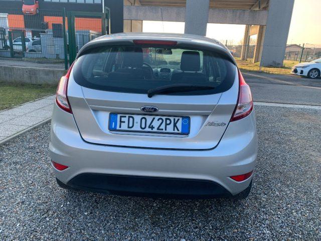 FORD Fiesta 1.5 TDCi 75CV 5 porte Black & White Edition