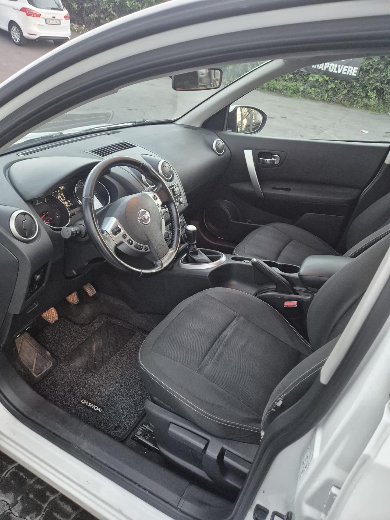 Nissan Qashqai 1.5 dCi DPF Tekna