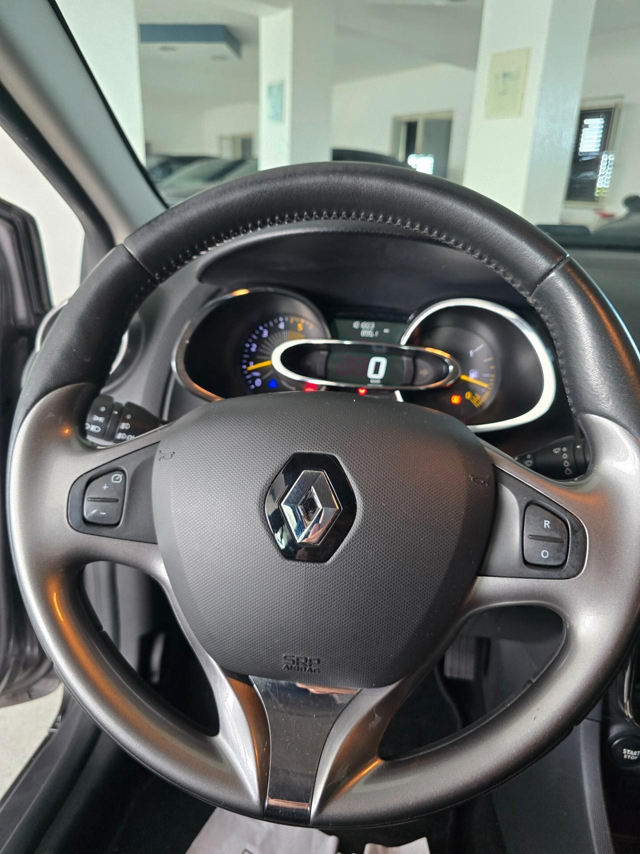Renault Clio 1.5 dCi 90CV Costume National