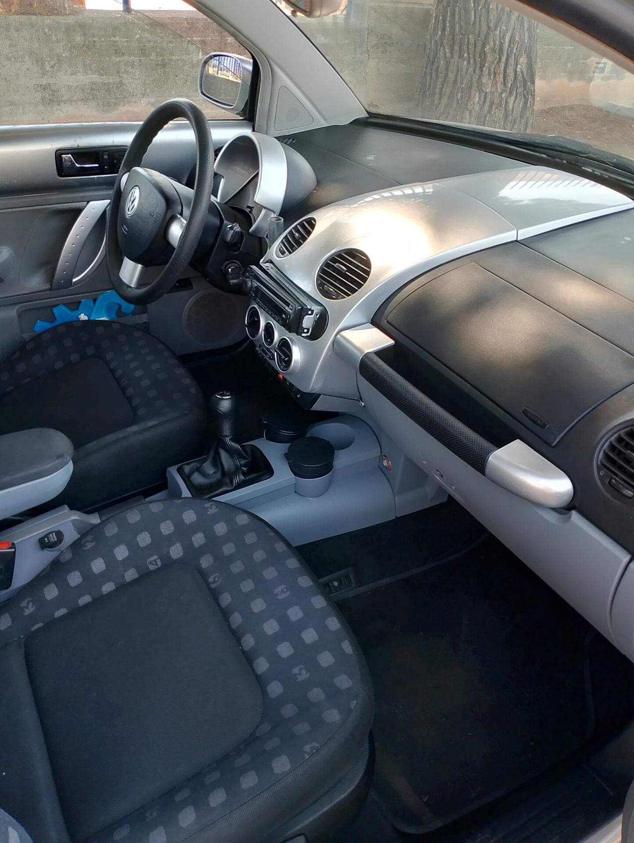 Volkswagen New Beetle 1.6 GPL pari al nuovo