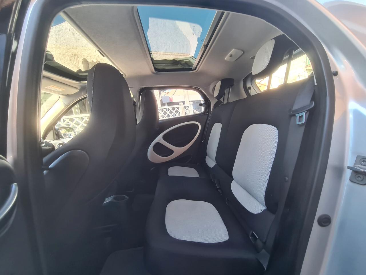 Smart ForFour 70 1.0 Passion