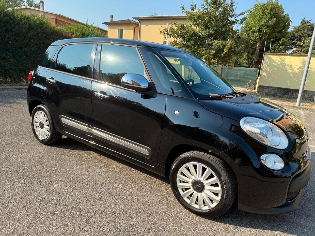 Fiat 500L 1.4 - NEOPATENTATI - NAV. - 12 MESI DI GARANZIA -