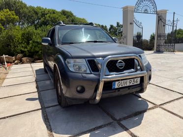 Nissan Navara 2.5 dCi 190CV 4 porte Double Cab Sport