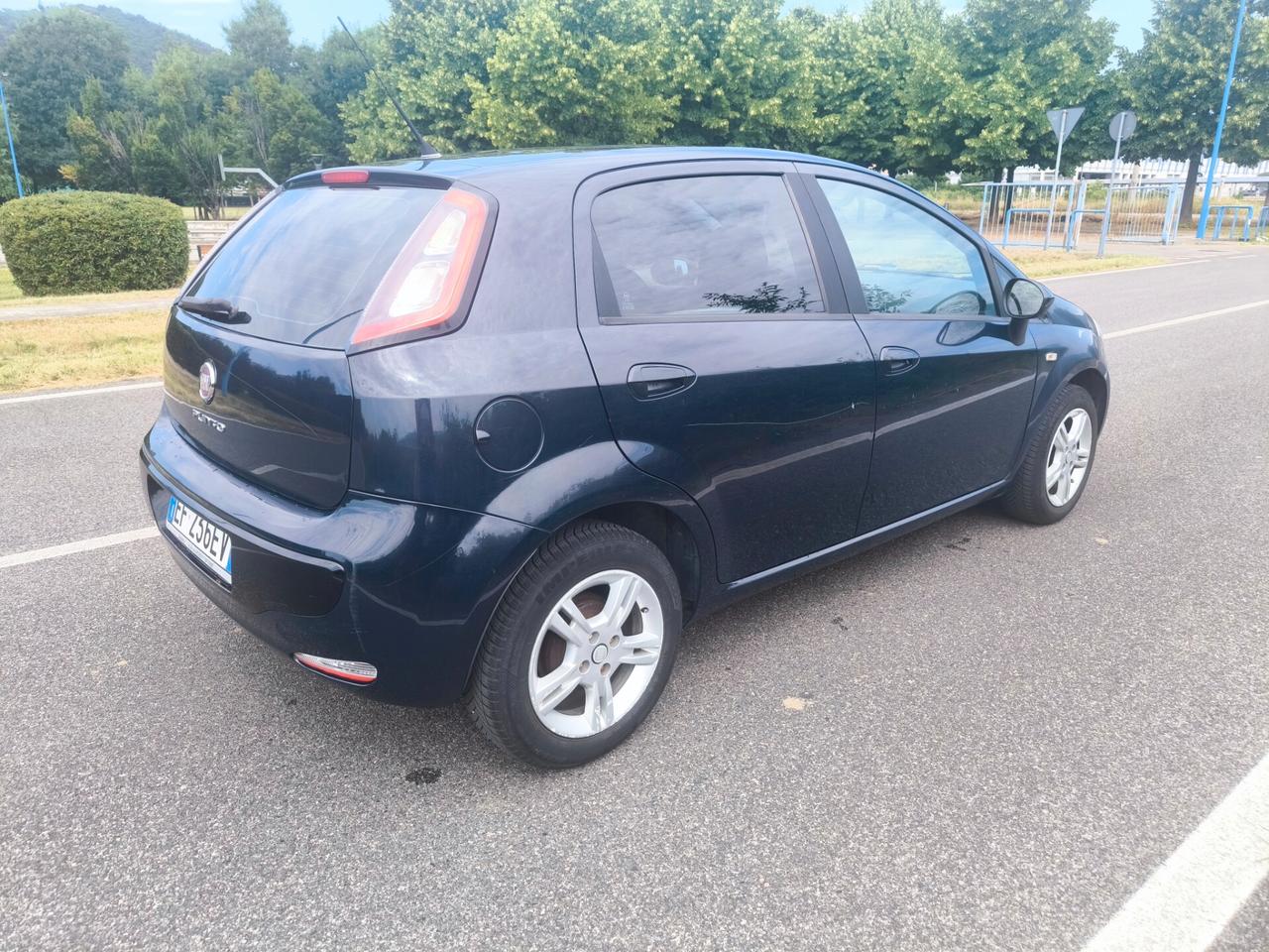 FIAT GRANDE PUNTO EVO 1,2 BENZ- OK NEOPATENTATI-