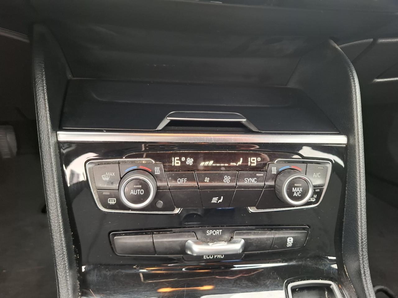 Bmw 216d Active Tourer Luxury 115 cv