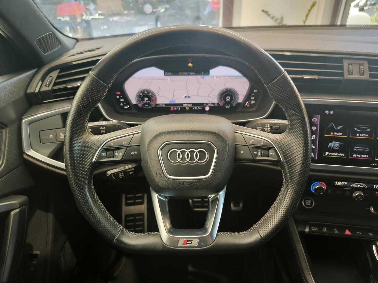 Audi Q3 SPB 35 TDI S tronic S line edition Identity Black