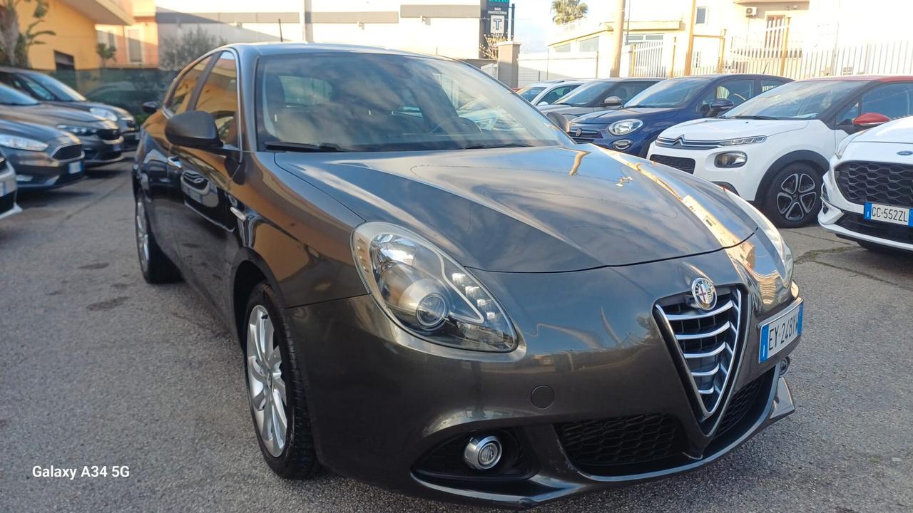 Alfa Romeo Giulietta 1.6 JTDm-2 105 CV Distinctive