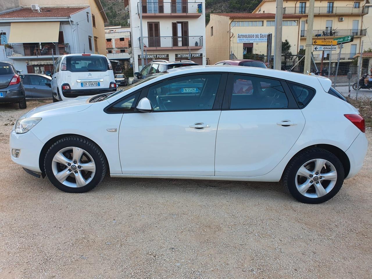 Opel Astra 1.7 CDTI 110CV 5 porte Elective