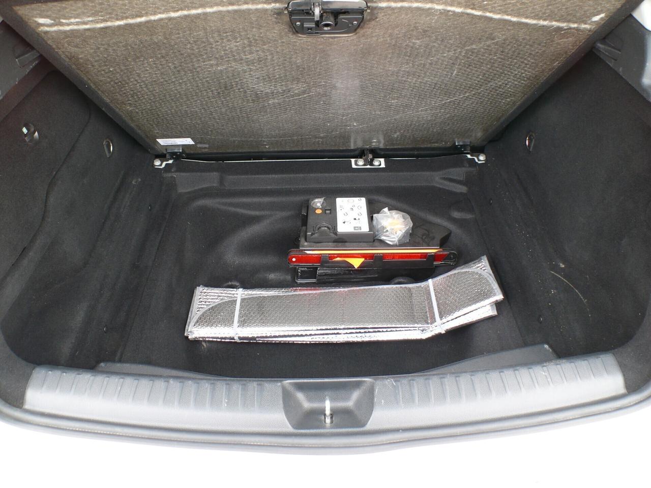 Mercedes-benz GLA 200 GLA 200 d - (M1324)