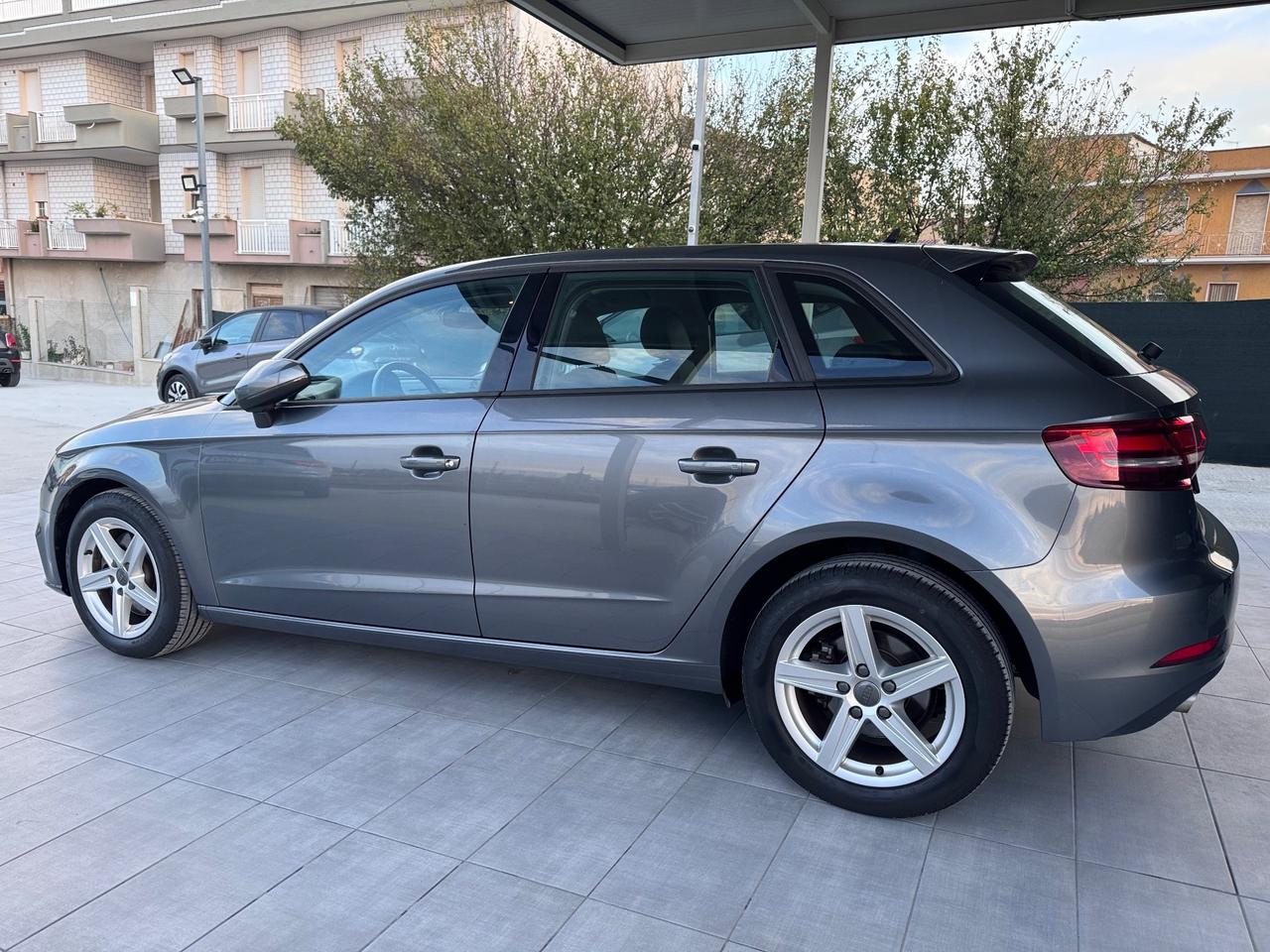 Audi A3 SPB 35 TDI S tronic Business