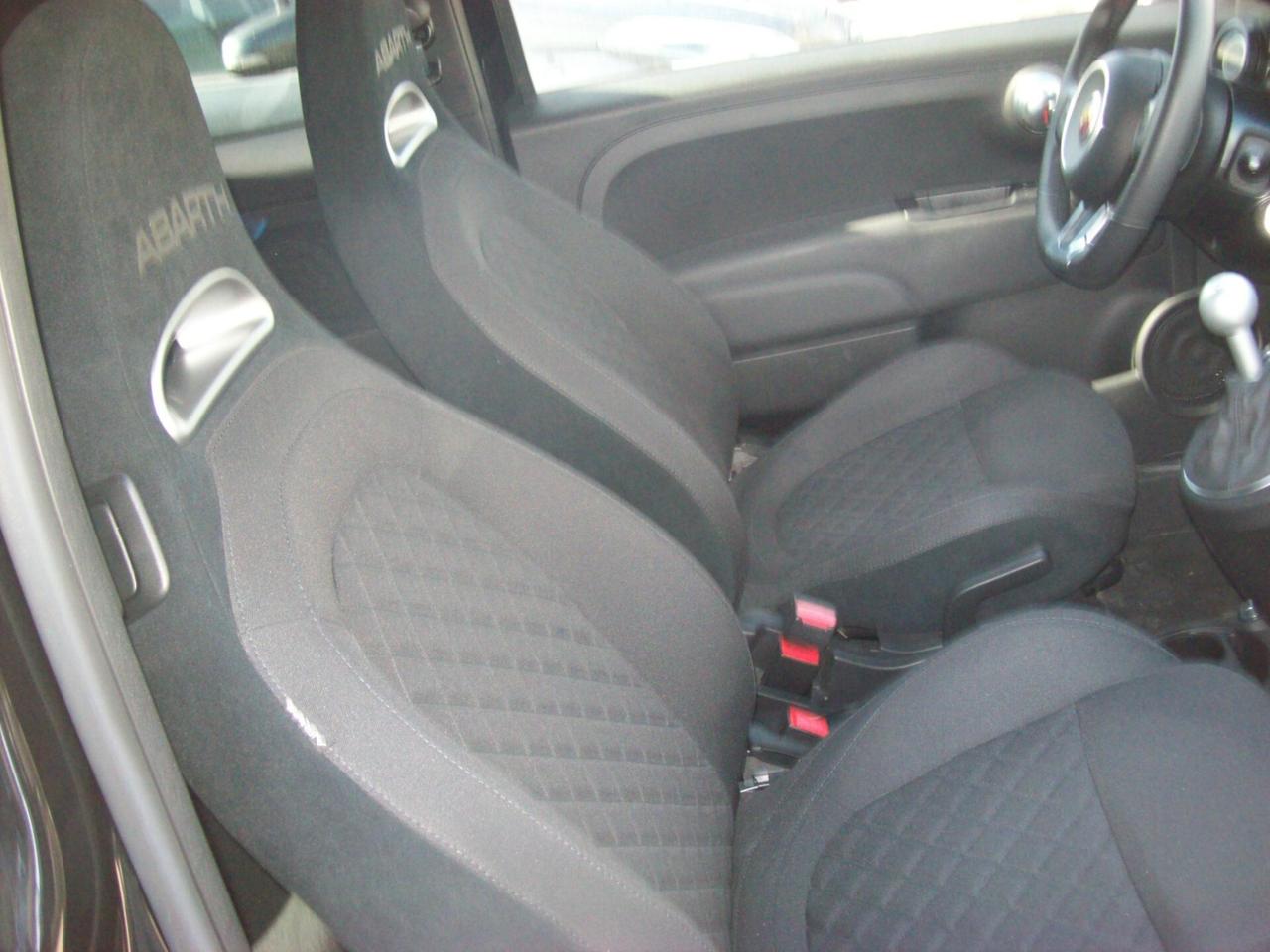 Abarth 595 1.4 Turbo T-Jet 165 CV
