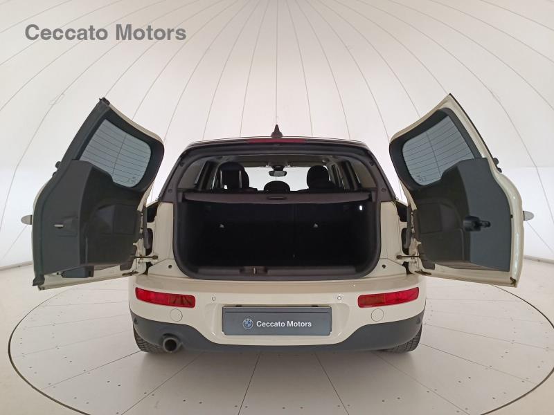 Mini Cooper D Clubman 2.0 D Cooper D Boost Auto