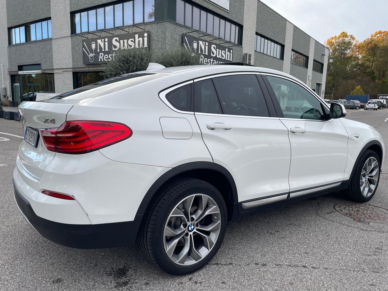 Bmw X4 xDrive20d xLine*Gancio traino*Pelle*Navi*Tetto*