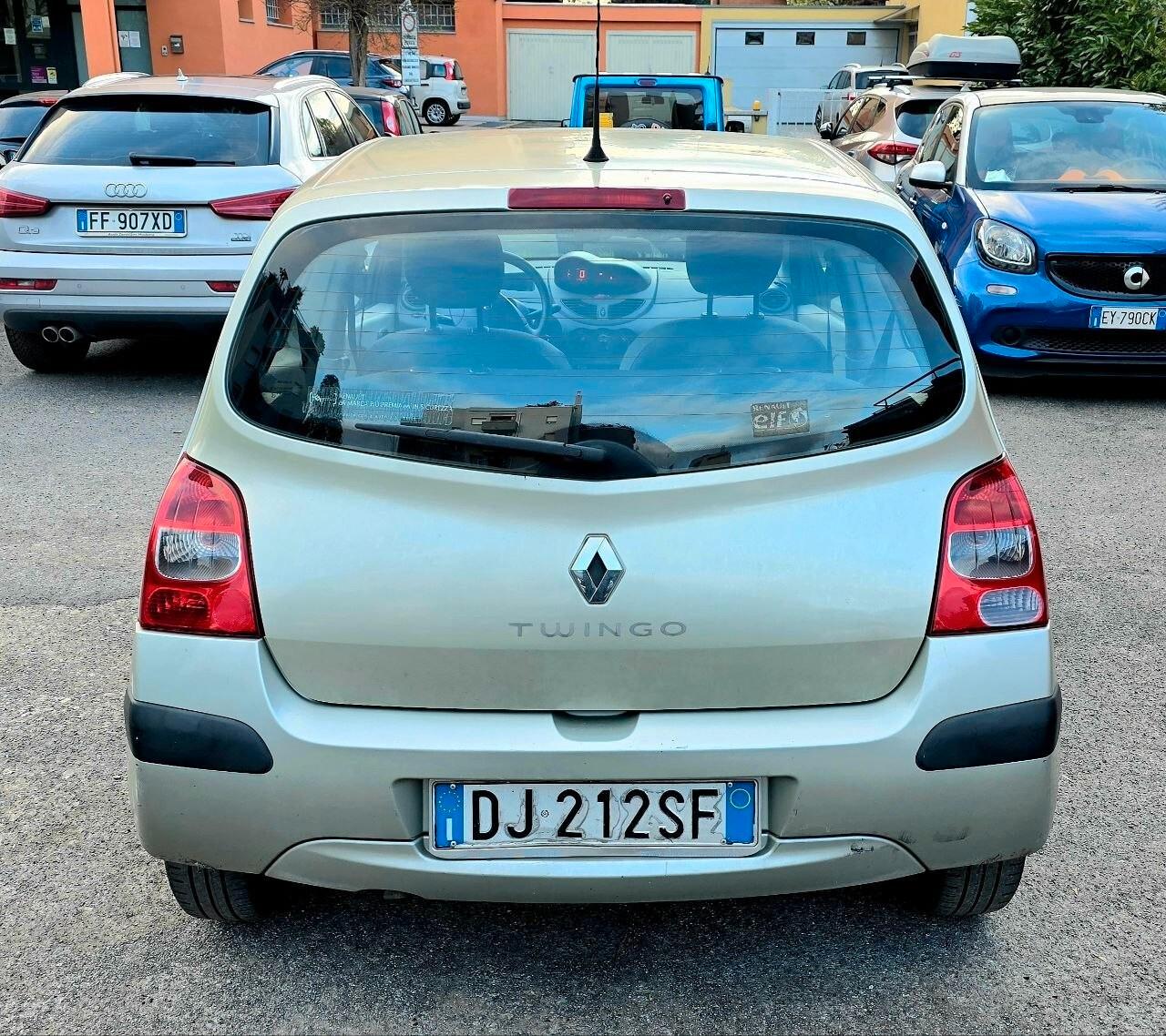 Renault Twingo 1.2 8V Dynamique