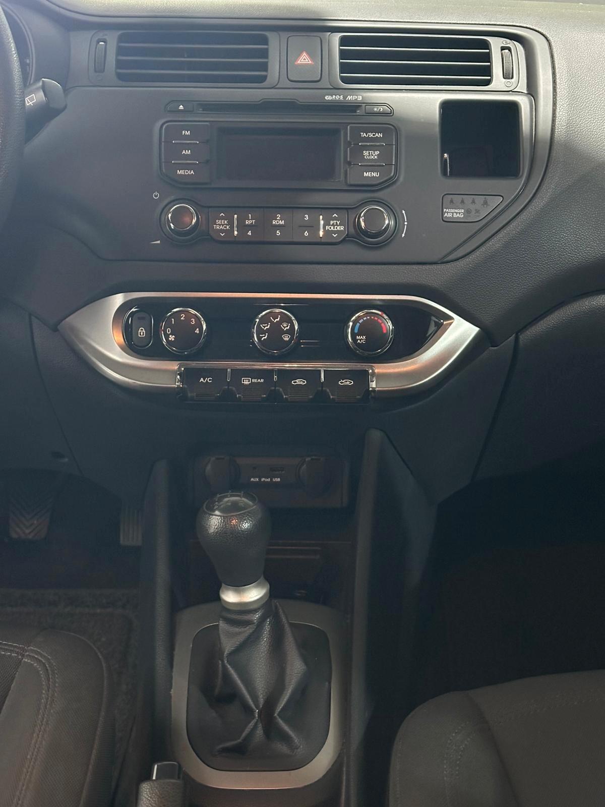 Kia Rio 1.2 CVVT 5p. EX