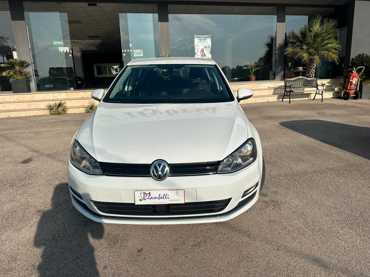 Volkswagen Golf 1.6 TDI 110CV Comfortline Blue Motion neopatentati