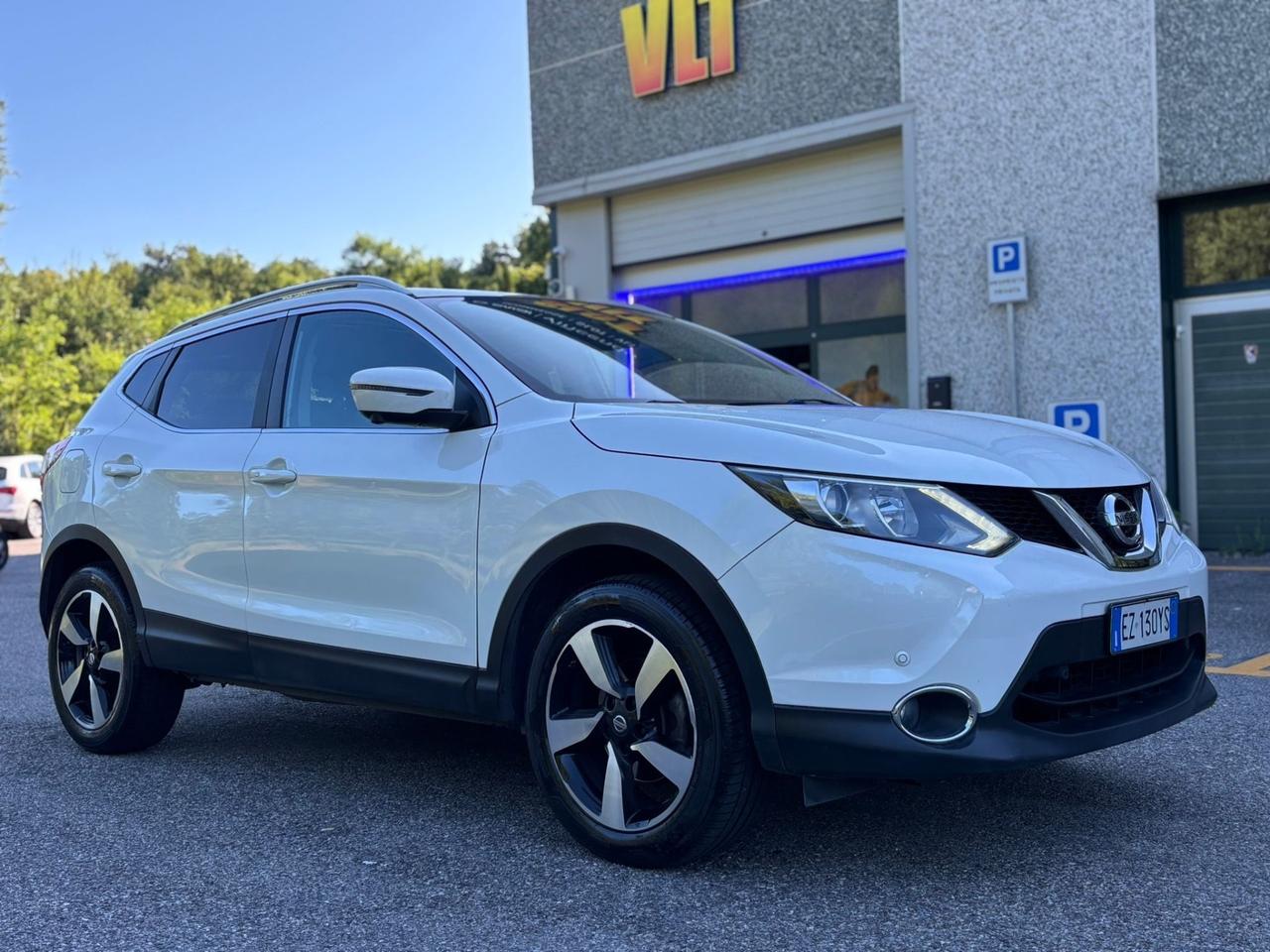 Nissan Qashqai 1.5 dCi Tekna*TETTO*360*