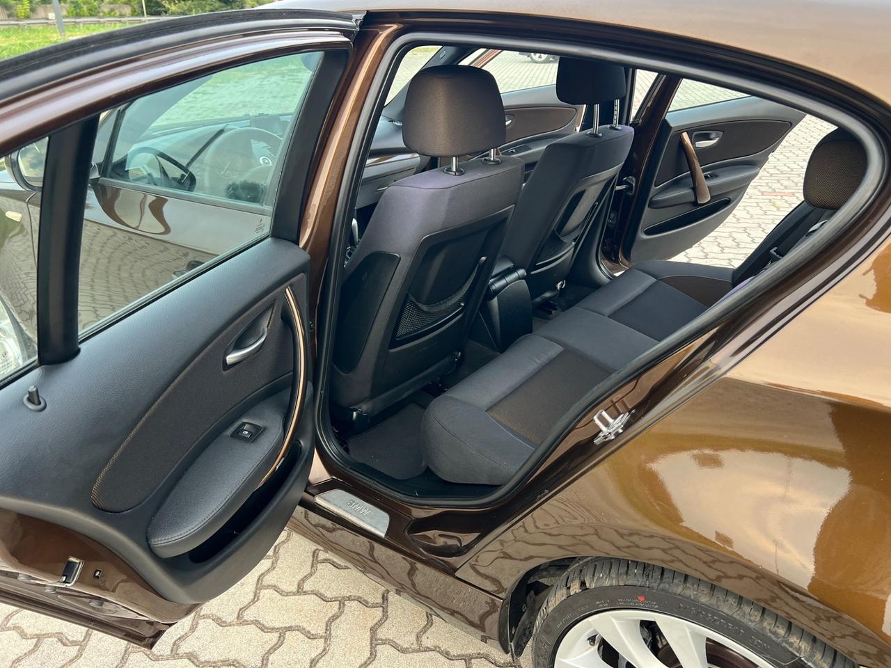 Bmw 120 120d cat 5 porte Futura DPF