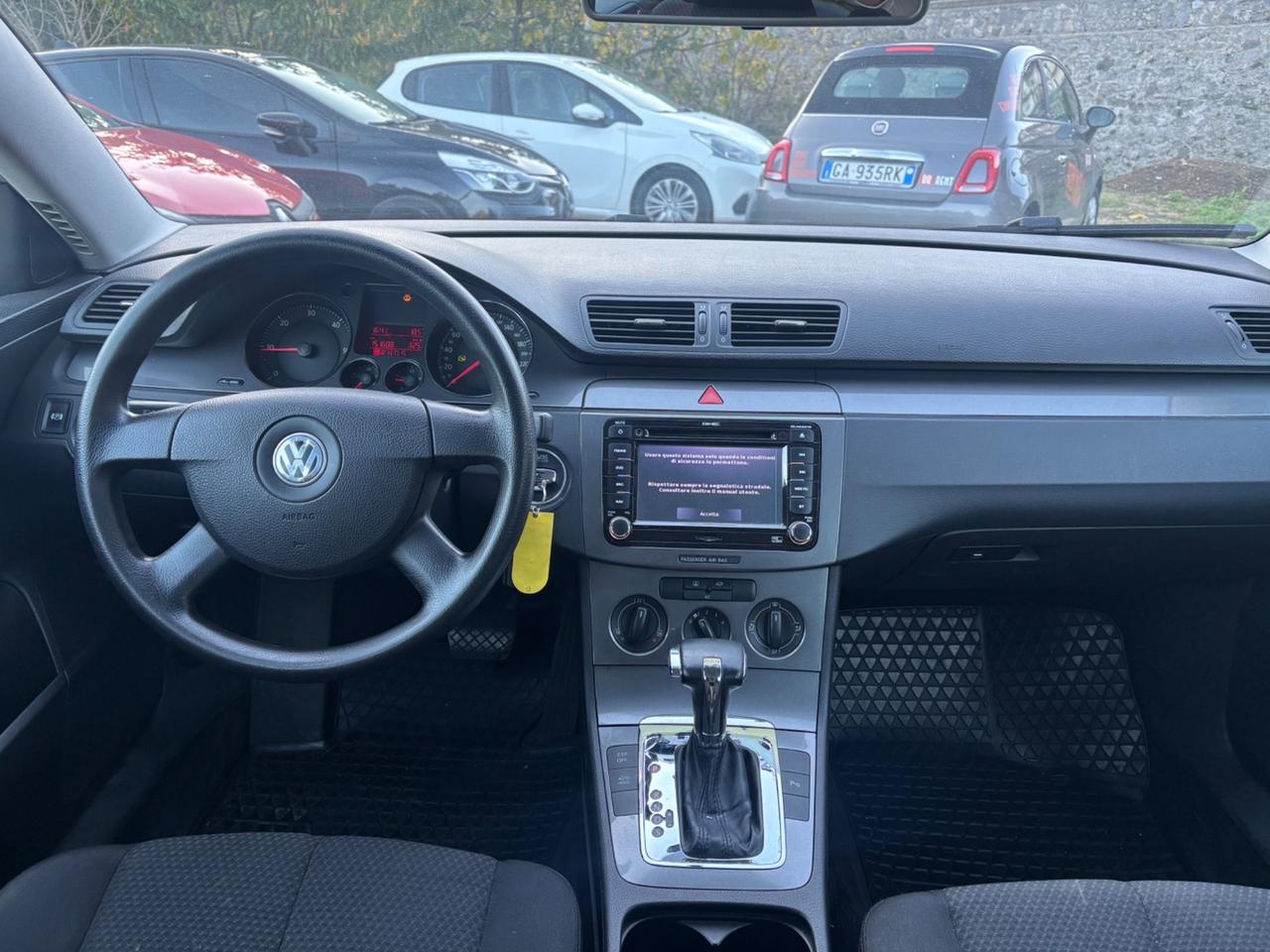 Volkswagen Passat 2.0 TDI DPF Var. DSG Comfortline