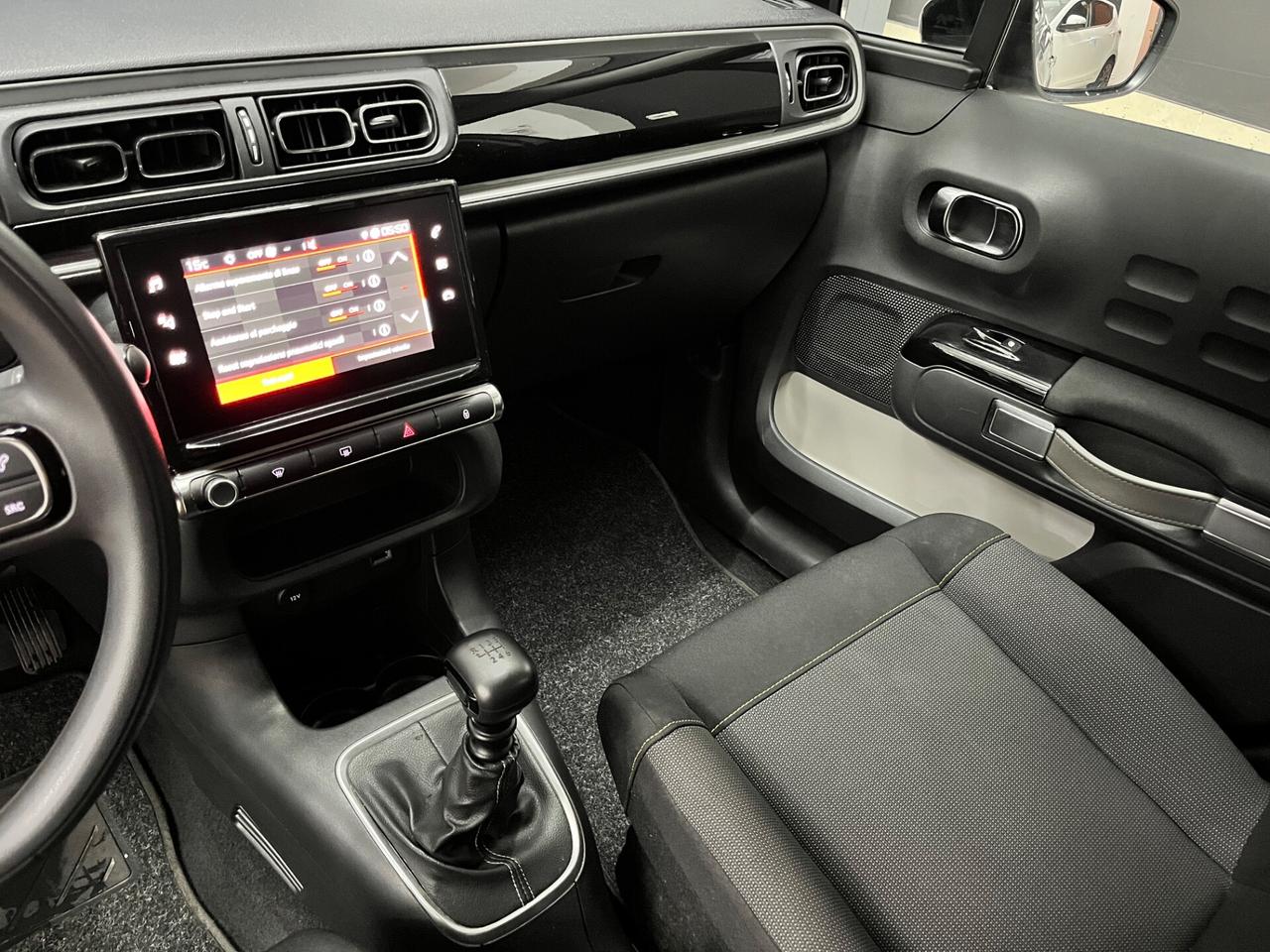 Citroen C3 PureTech Shine Pack KM 76.000 - 2022