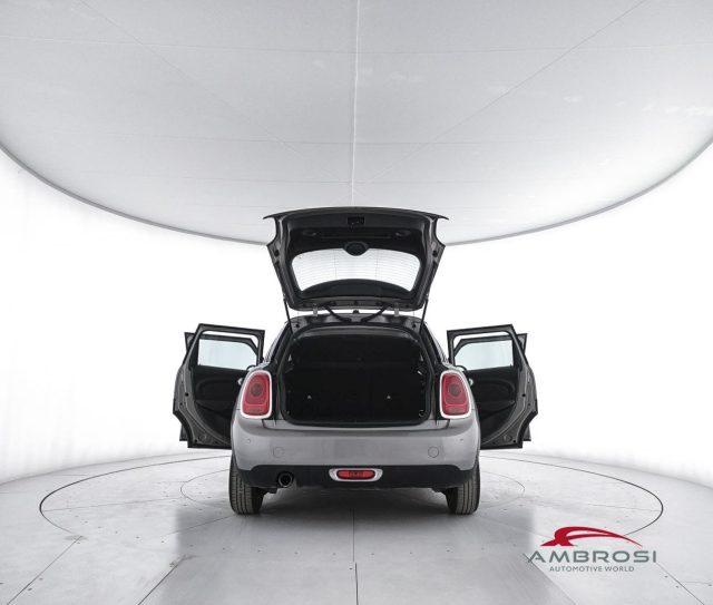 MINI Cooper 5 porte 1.5