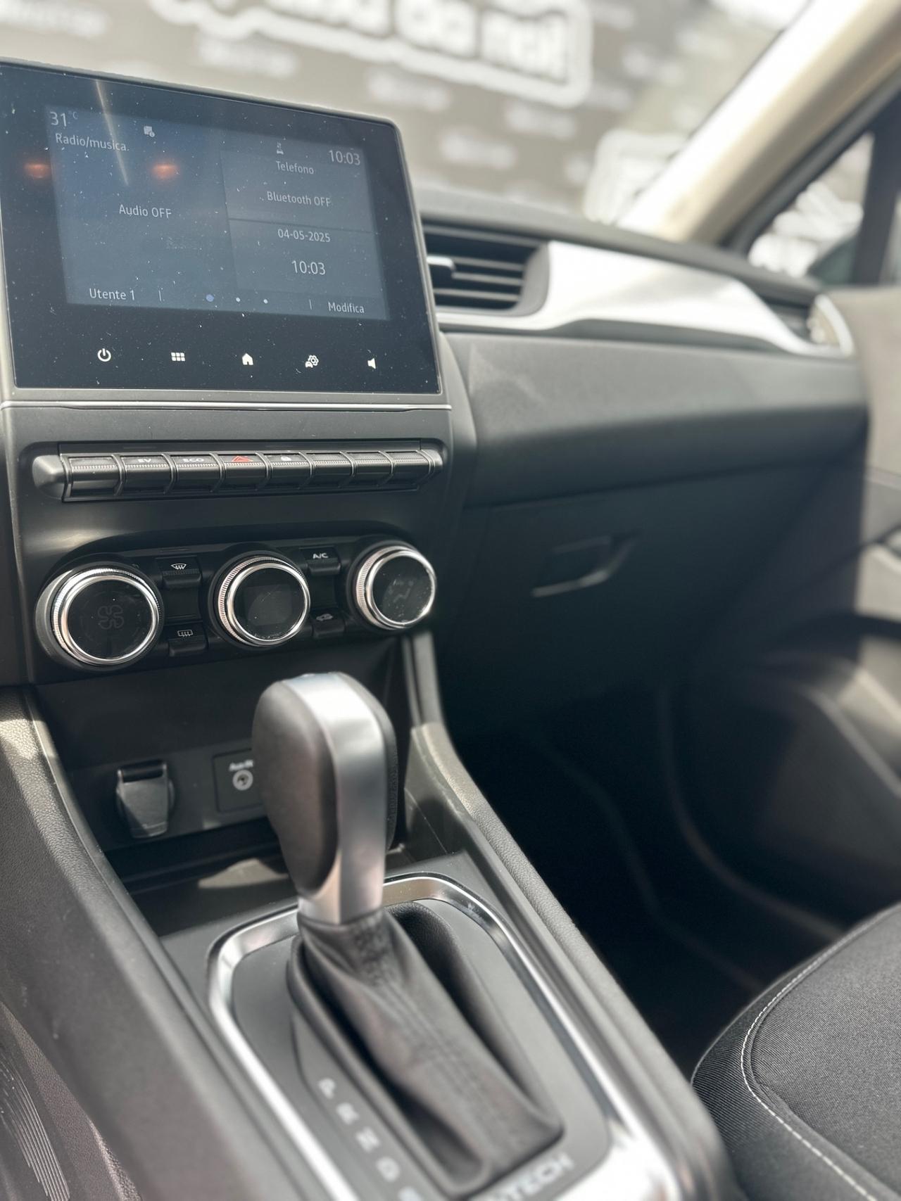 RENAULT CAPTUR (anno 2021)CAMBIO AUTOMATICO