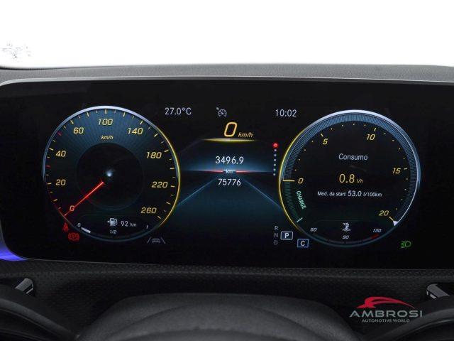 MERCEDES-BENZ CLA 180 180 d Automatic Premium