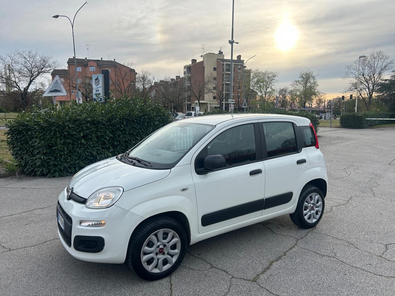 Fiat Panda 900 cc anno 2018 benzina, metano unica proprietaria pari al nuovo