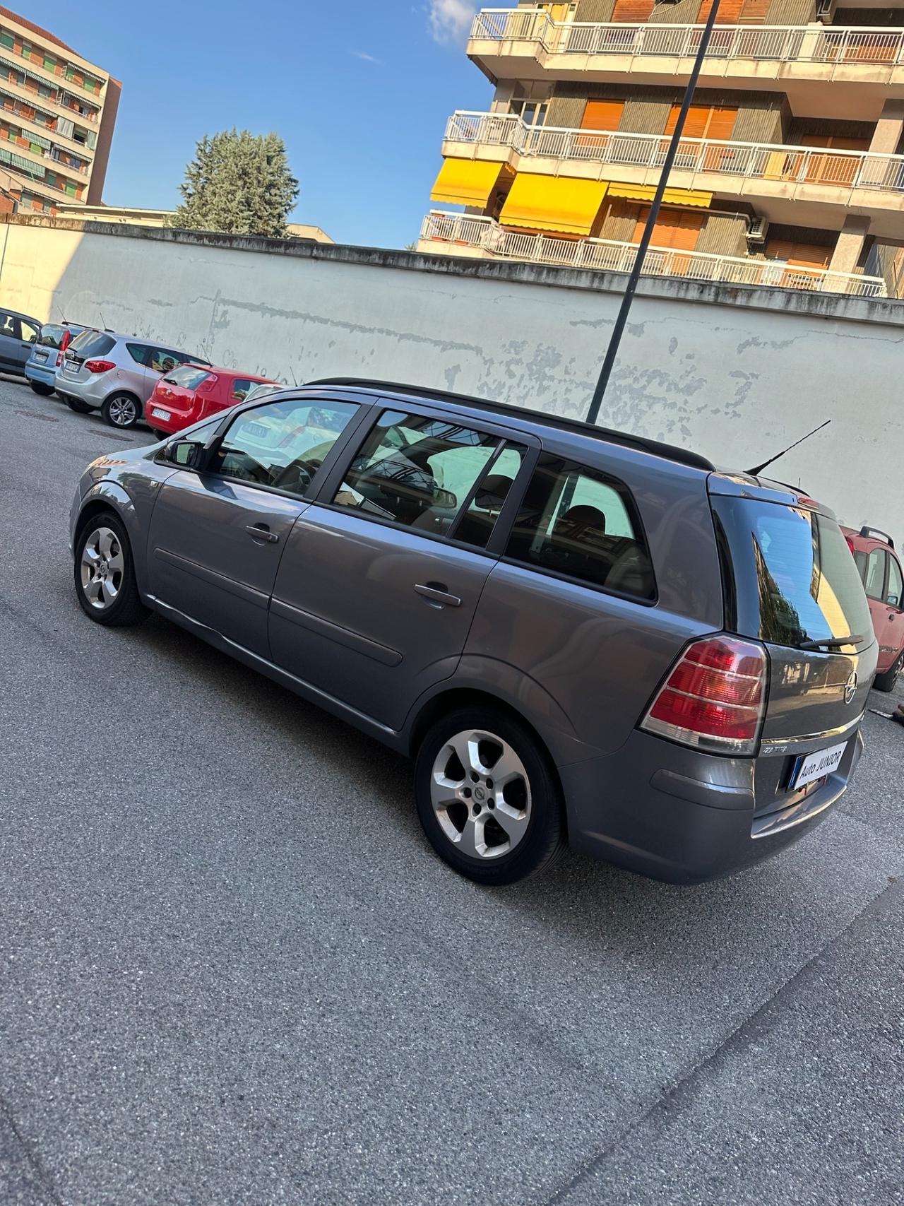 Opel Zafira 1.9 CDTI 120CV Cosmo