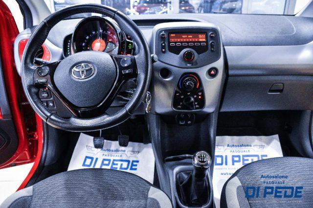 TOYOTA Aygo Connect 1.0 VVT-i 72CV 5 porte x-business