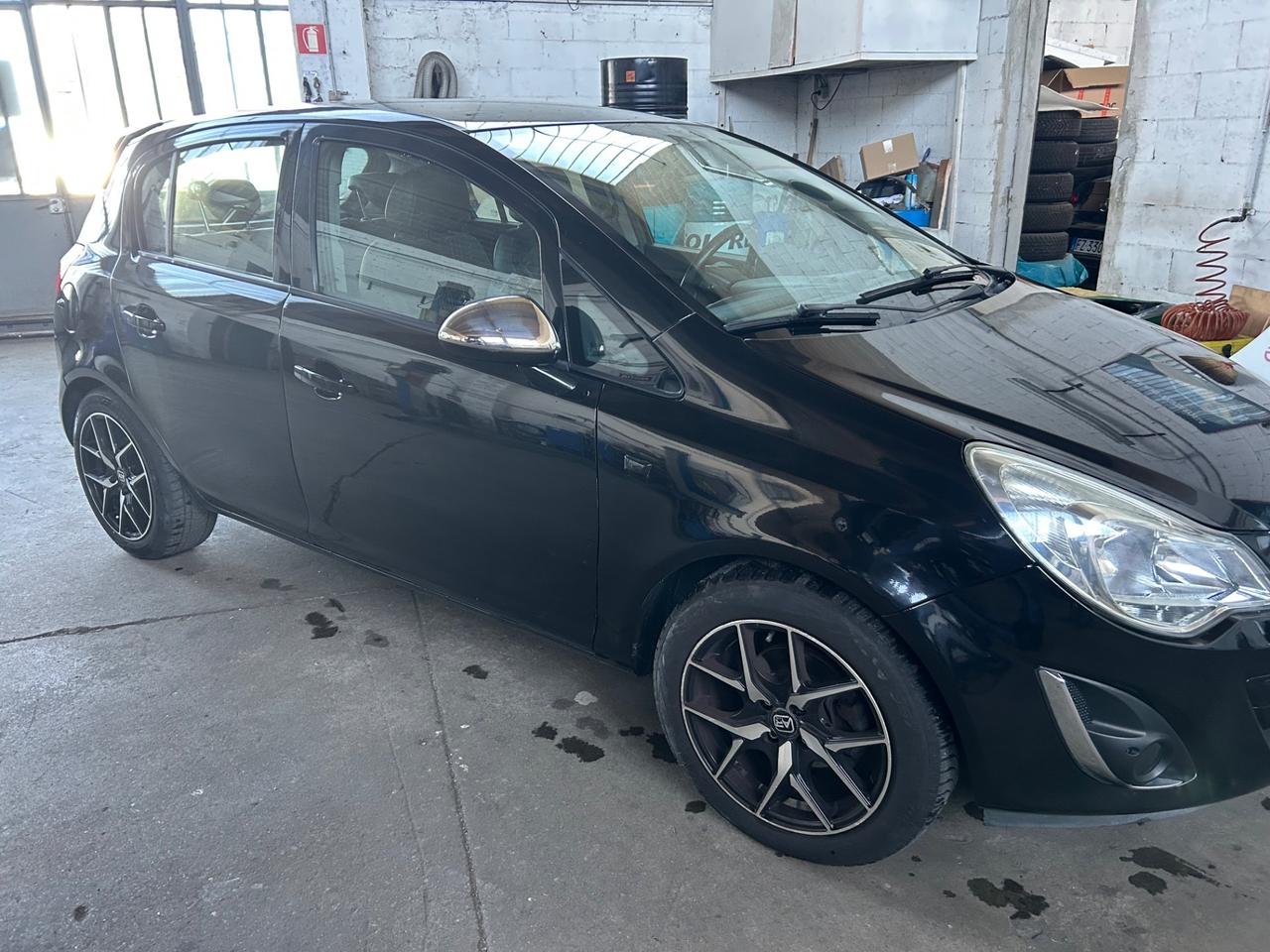 Opel Corsa 1.2 85CV 5 porte GPL-TECH One