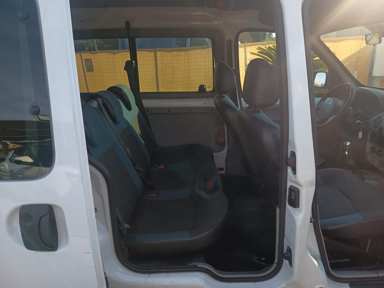 Renault Kangoo Trasporto Disabili