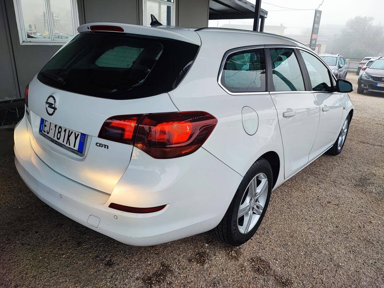 Opel Astra 1.7 CDTI 125CV RISERVATA A OPERATORI DEL SETTORE