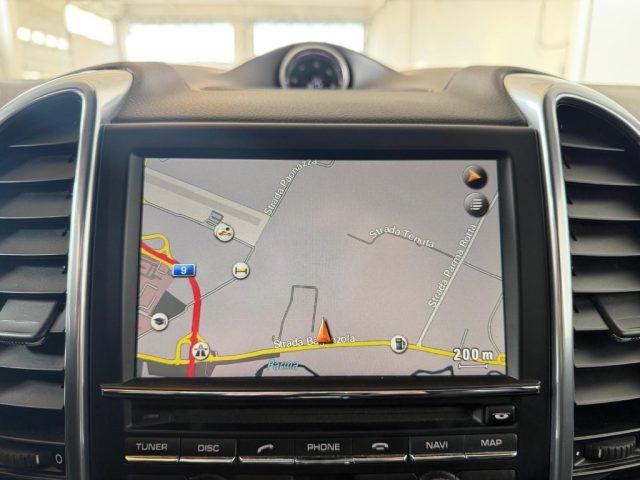 PORSCHE Cayenne 3.0 Diesel /BELL1SS1MO/
