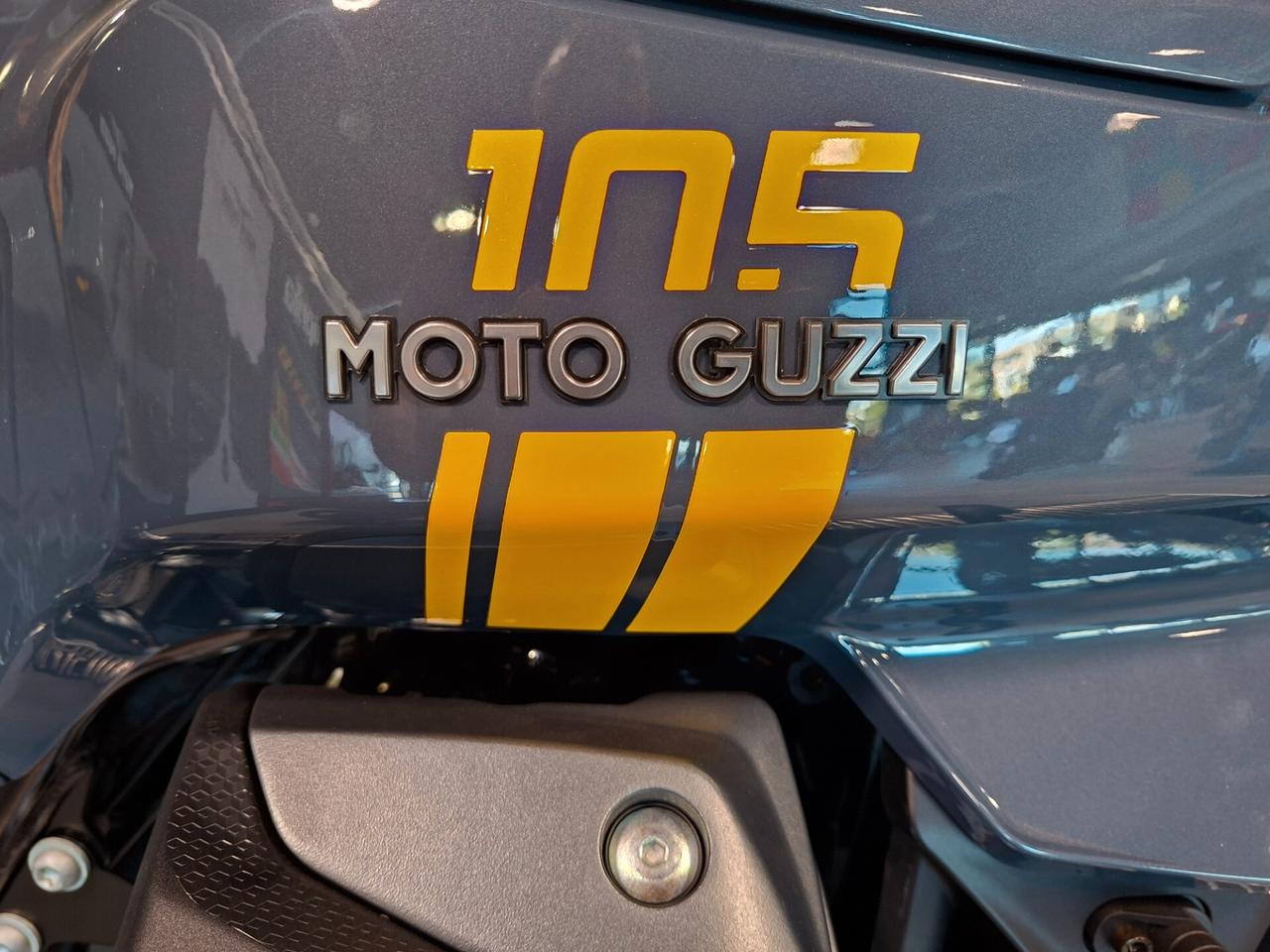 Moto Guzzi V100 105° Anniversario