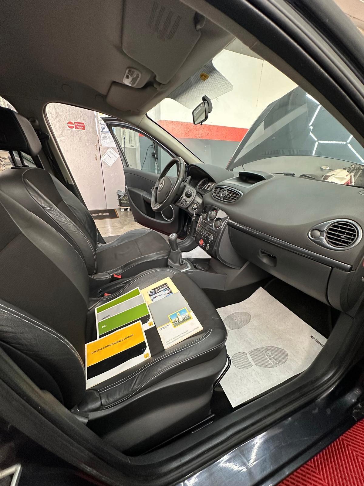 Renault Clio 1.2 16V 5 porte Le Iene