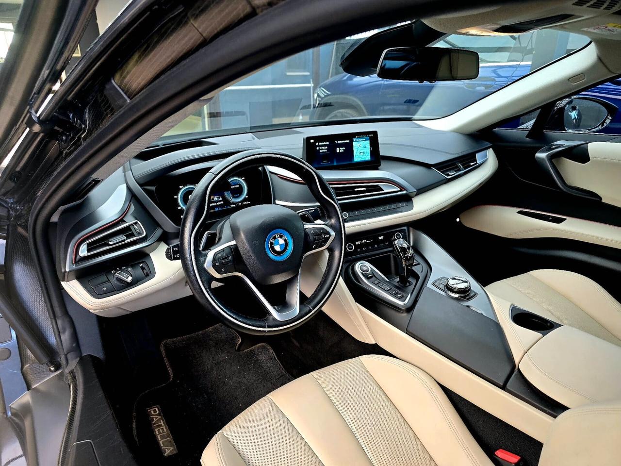 BMW i8 COUPE 374cv RESTYLING (i12) PLUG-IN