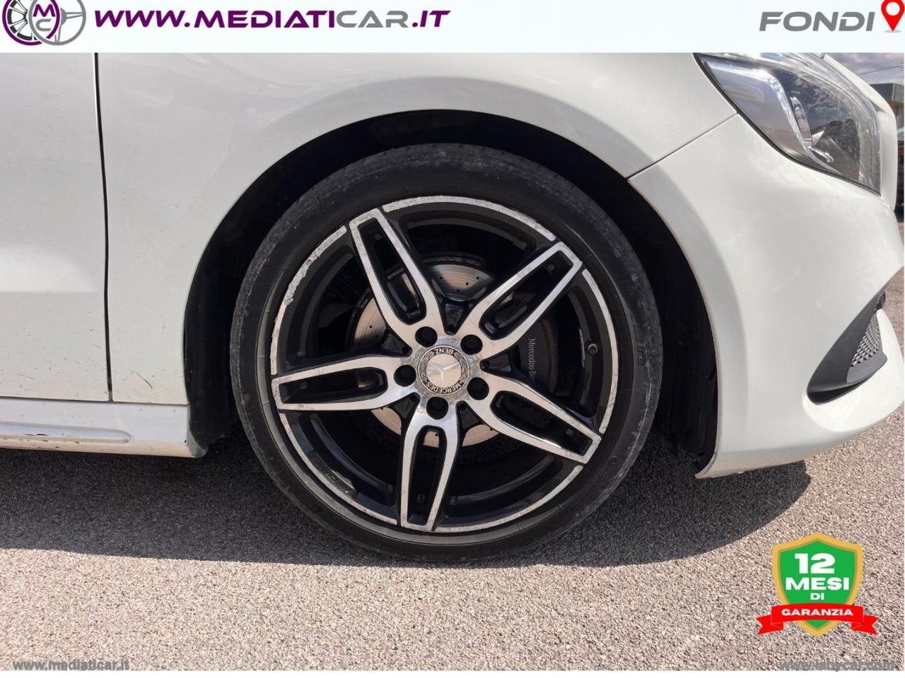 MERCEDES-BENZ A 180 d Premium