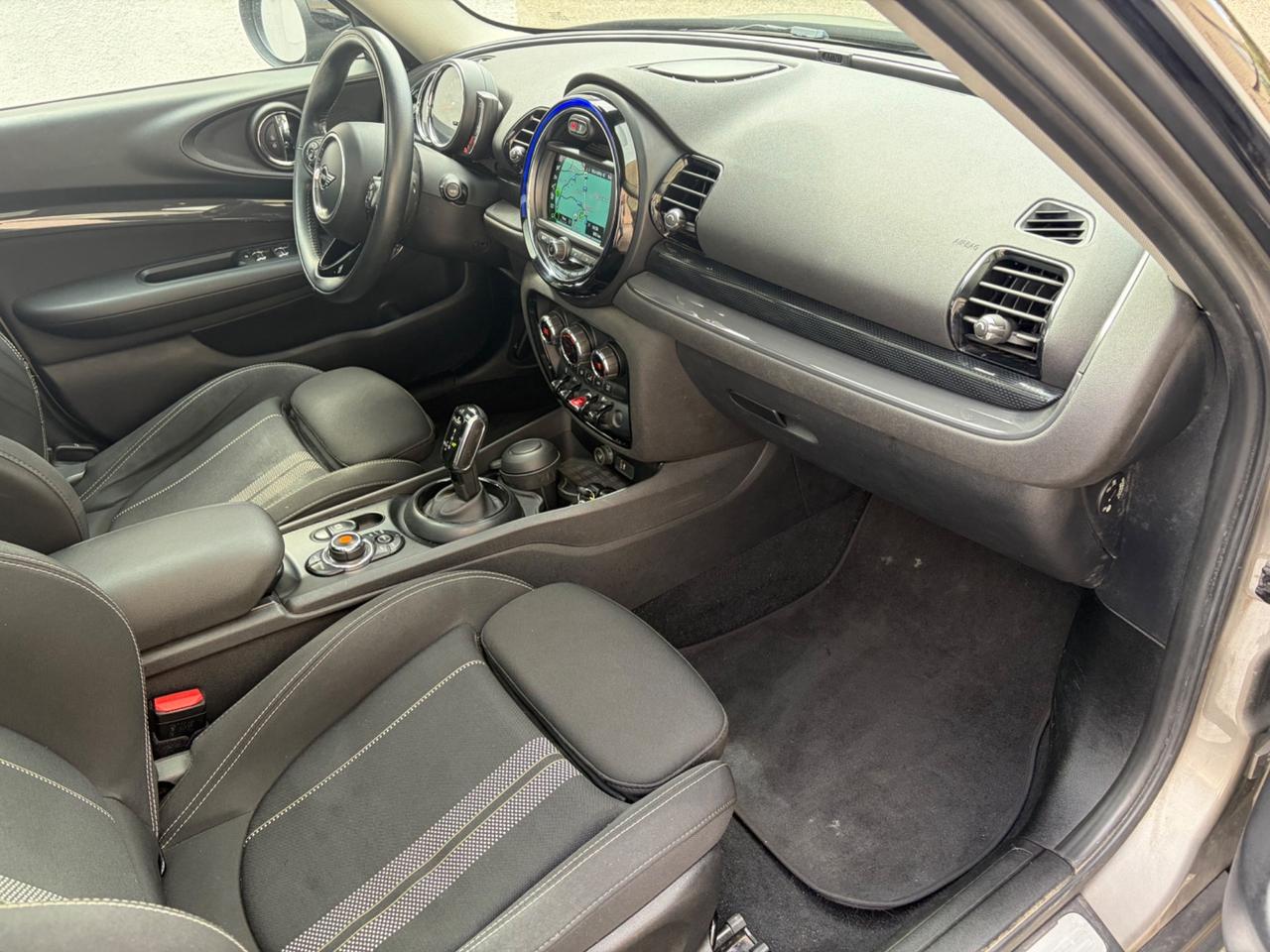 MINI 2.0 COOPER SD HYPE CLUBMAN "UNICA"