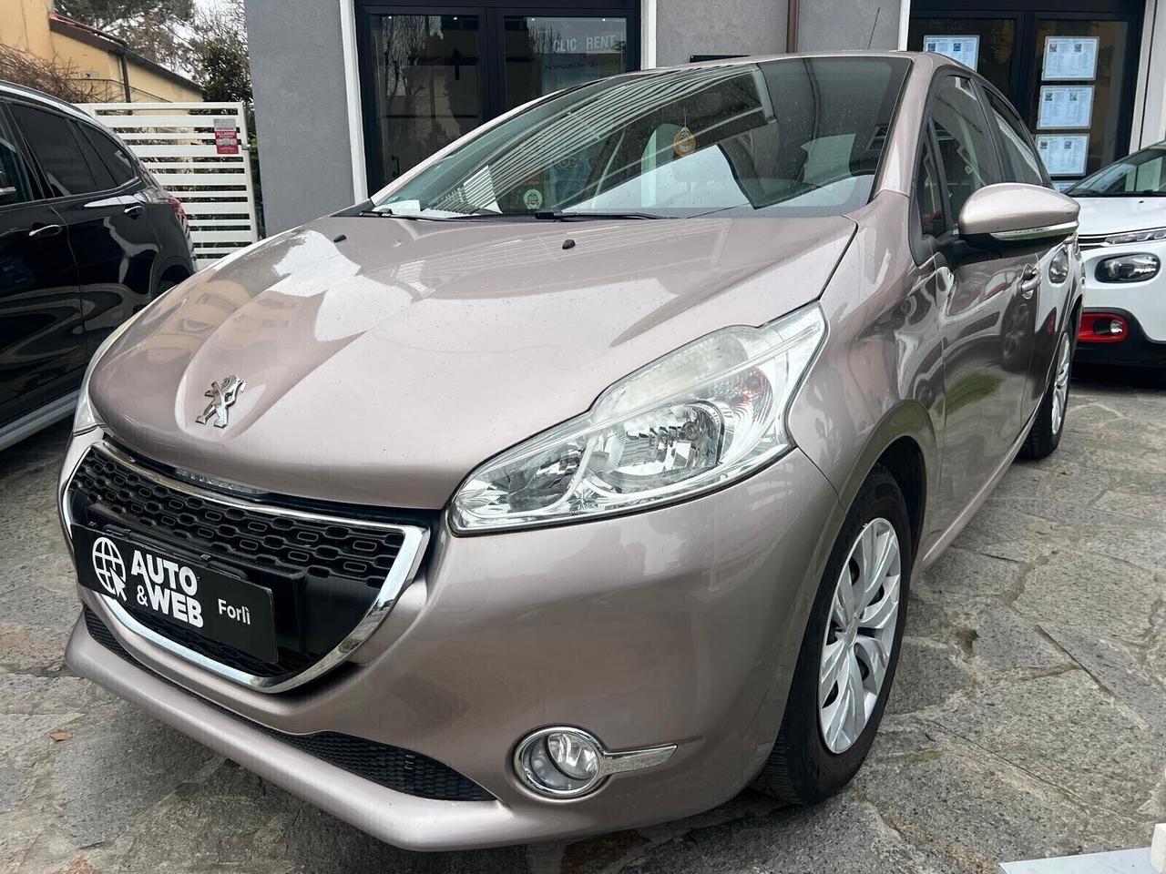 PEUGEOT 208 1.2 VTi 82cv 5p ACTIVE NEOPATENTATI