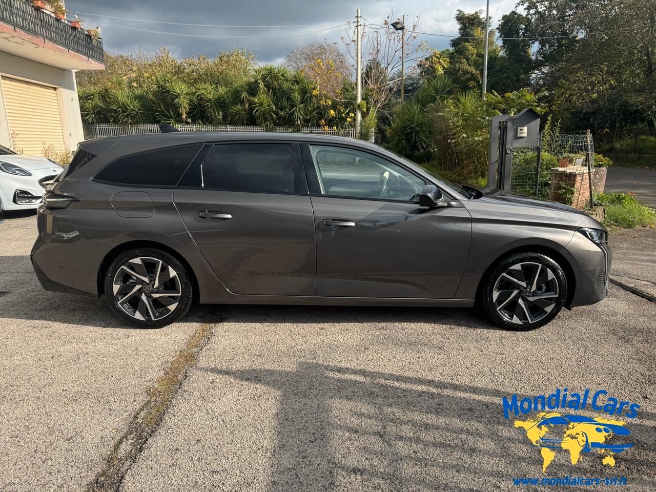 Peugeot 308 BlueHDi 130 S&S EAT8 SW Allure