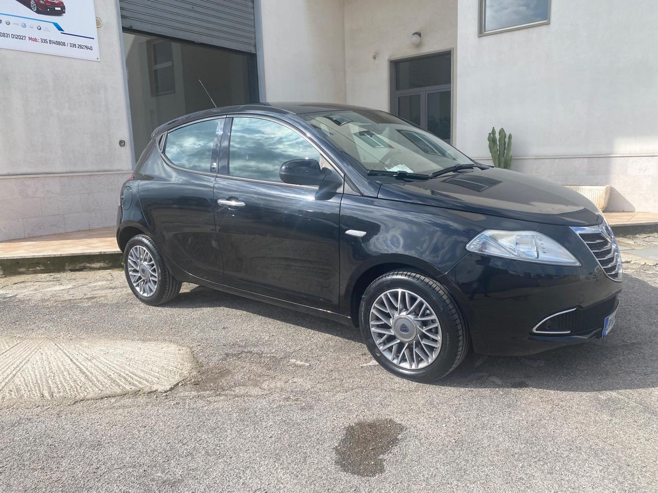 Lancia Ypsilon 1.2 69 CV 5 porte GPL Ecochic Gold