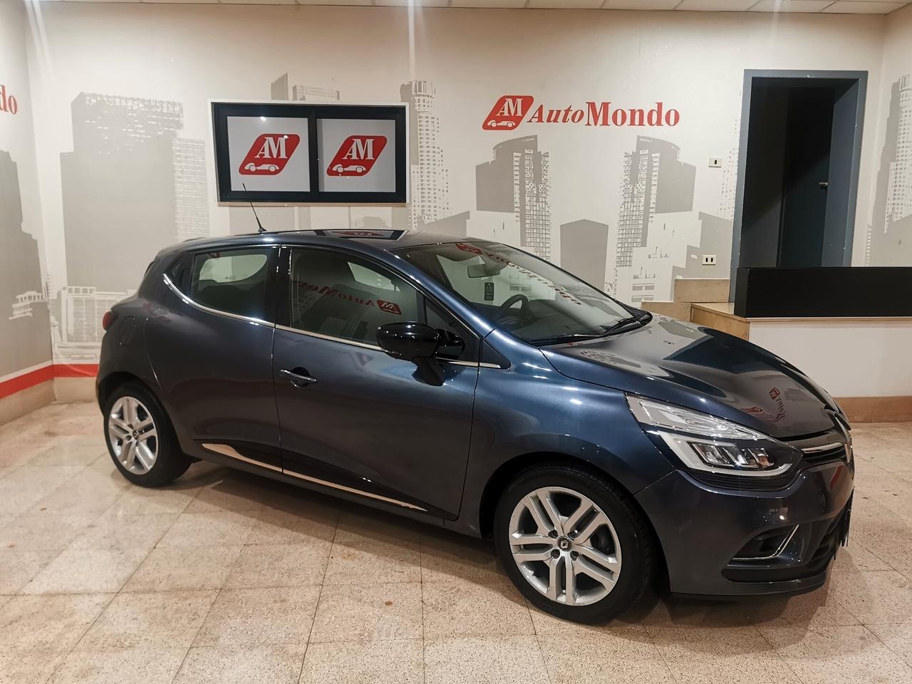 Renault Clio dCi 8V 90 CV 5 porte Moschino Zen